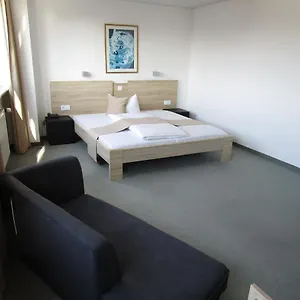 businesshotel-apartments-stuttgart-vaihingen.stuttgart-hotel.com/