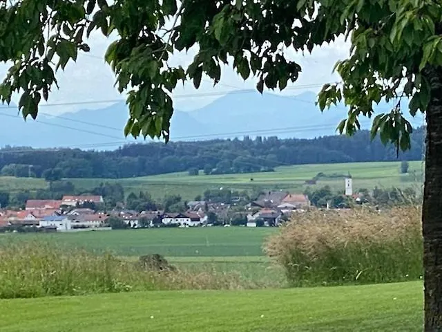 Pension Am Weberhof Nur 20 Autominuten Von Muenchen Ebersberg Guest house