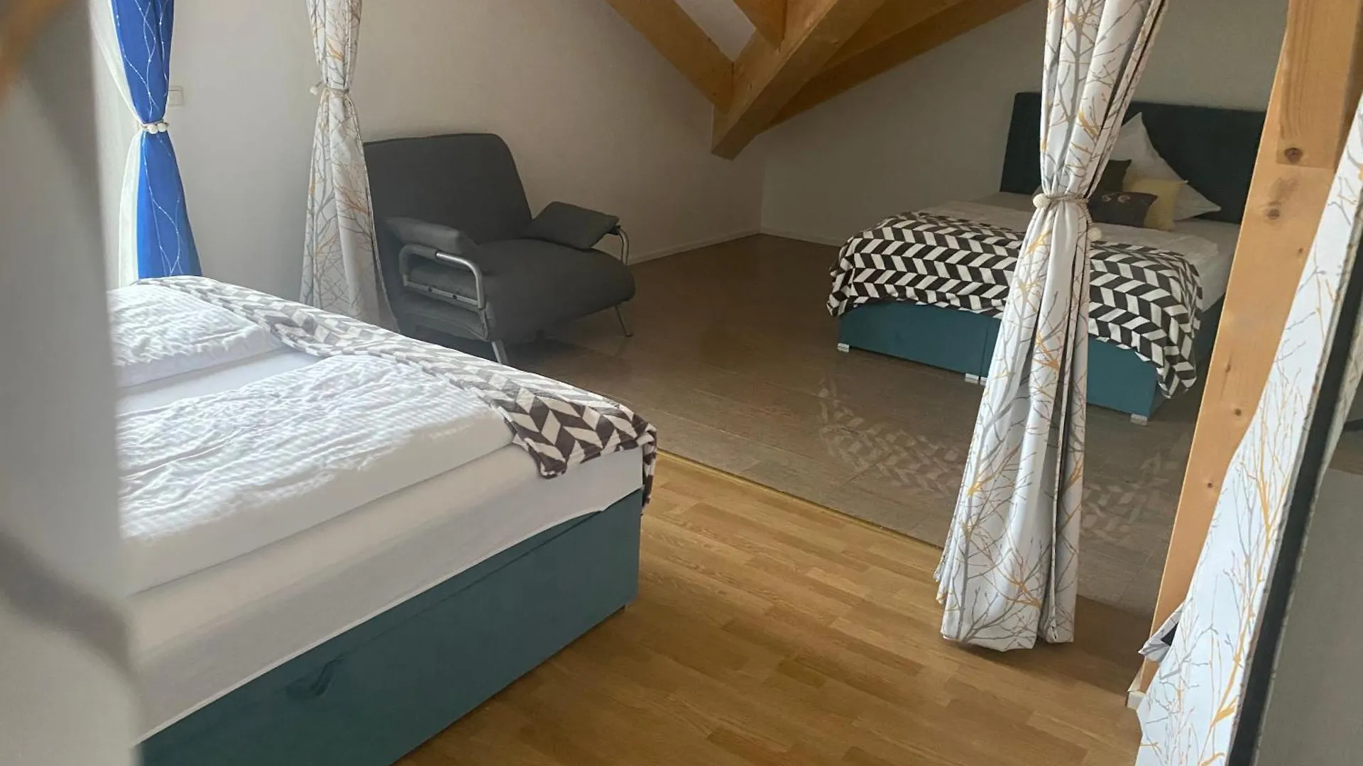 Pension Am Weberhof Nur 20 Autominuten Von Muenchen Ebersberg